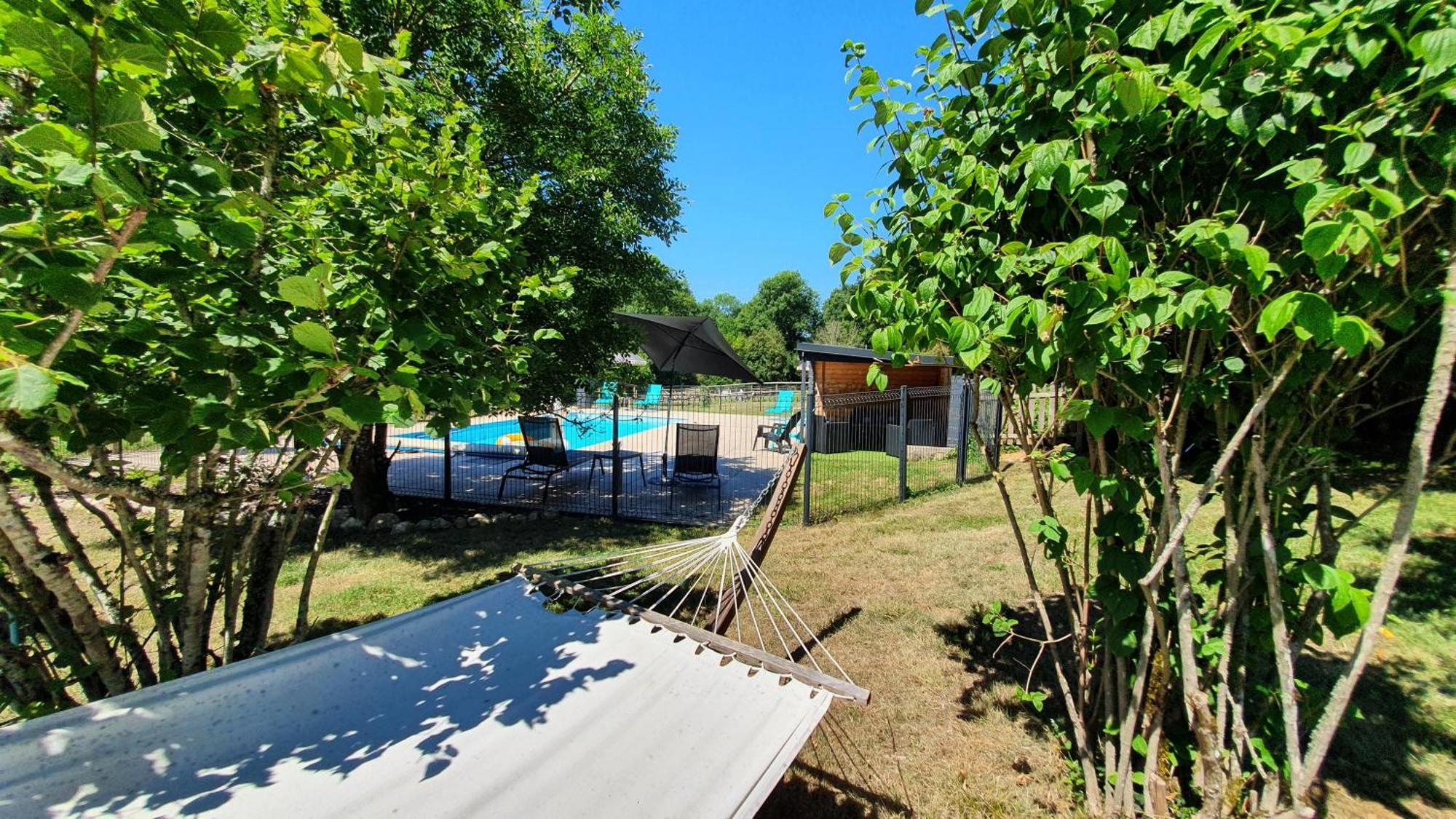La Ferme Des Andes - Gite L'Atelier Quins Exterior photo
